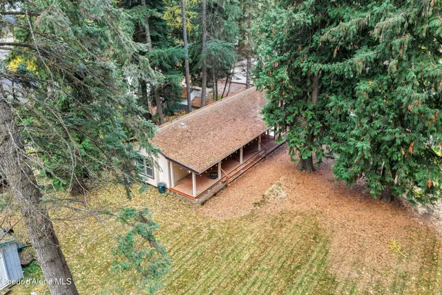 $325,000 | 7562 West Spirit Lake Road, Unit 11, Spirit Lake, ID 83869