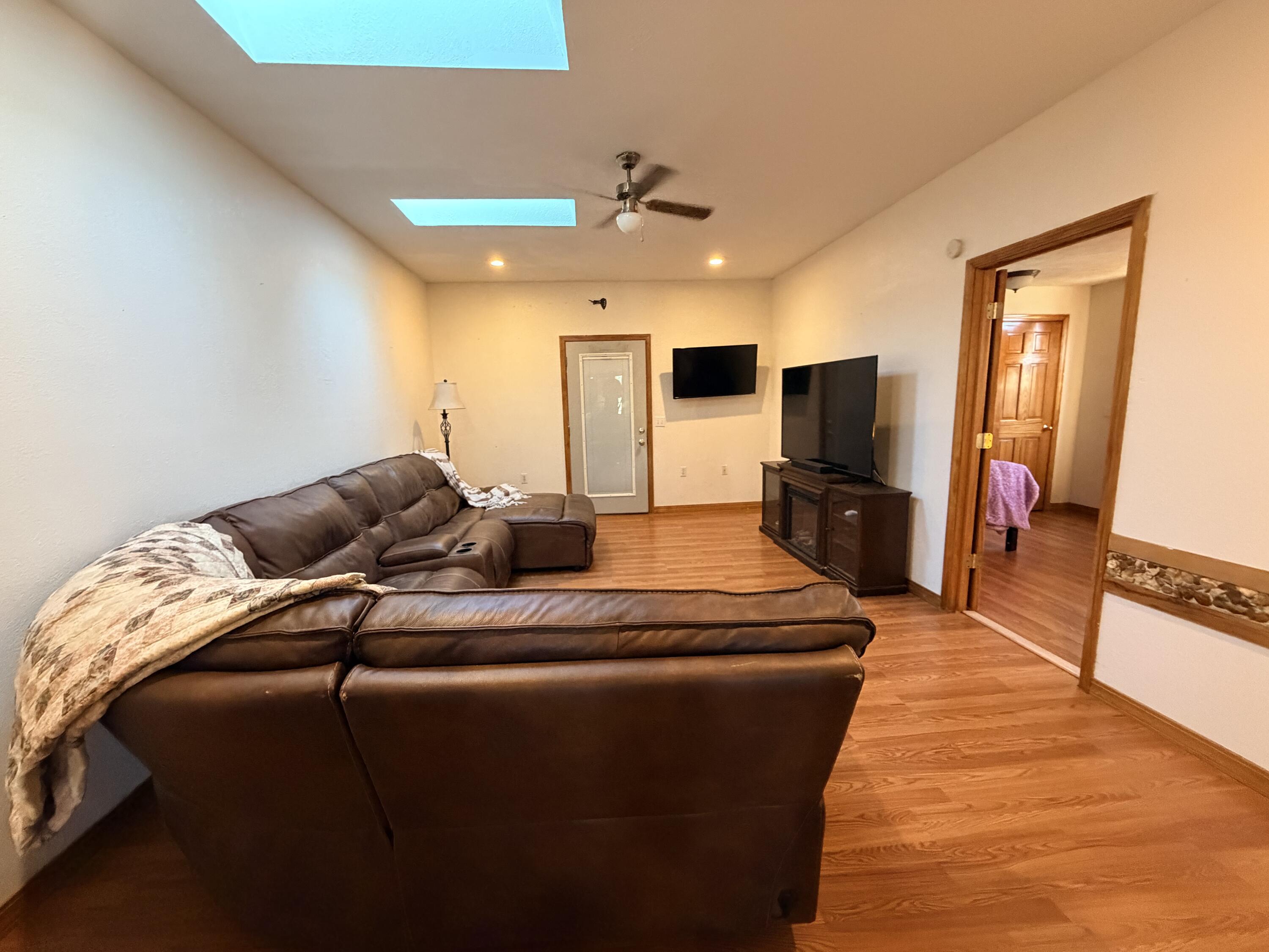 184 East 334th Road Humansville, MO 65674 - Photo 29 of 49 IMG_1809