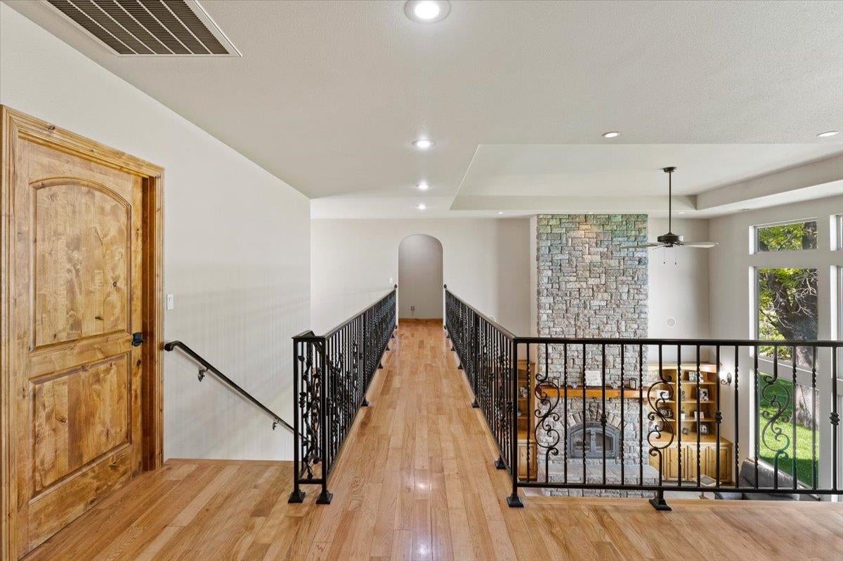 5026 Hoy Road Weed, CA 96094 - Photo 14 of 50 Gallery Image 14