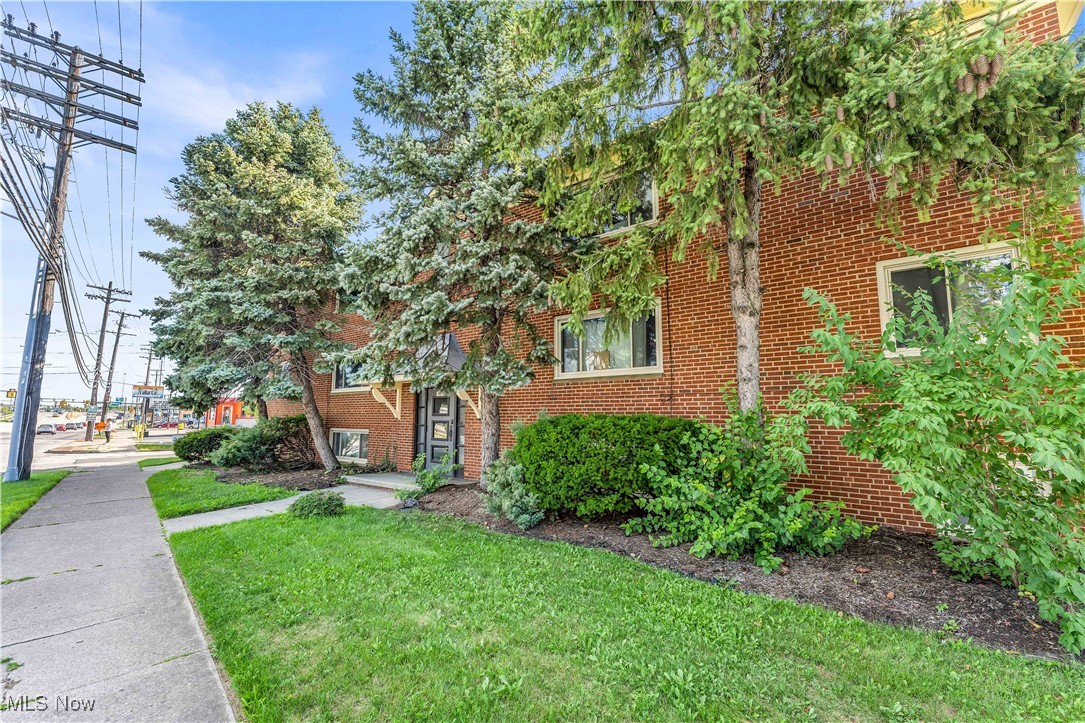 5235 State Road, Unit 3 Cleveland, OH 44134 - Photo 2 of 21 View of front of house featuring a front yard