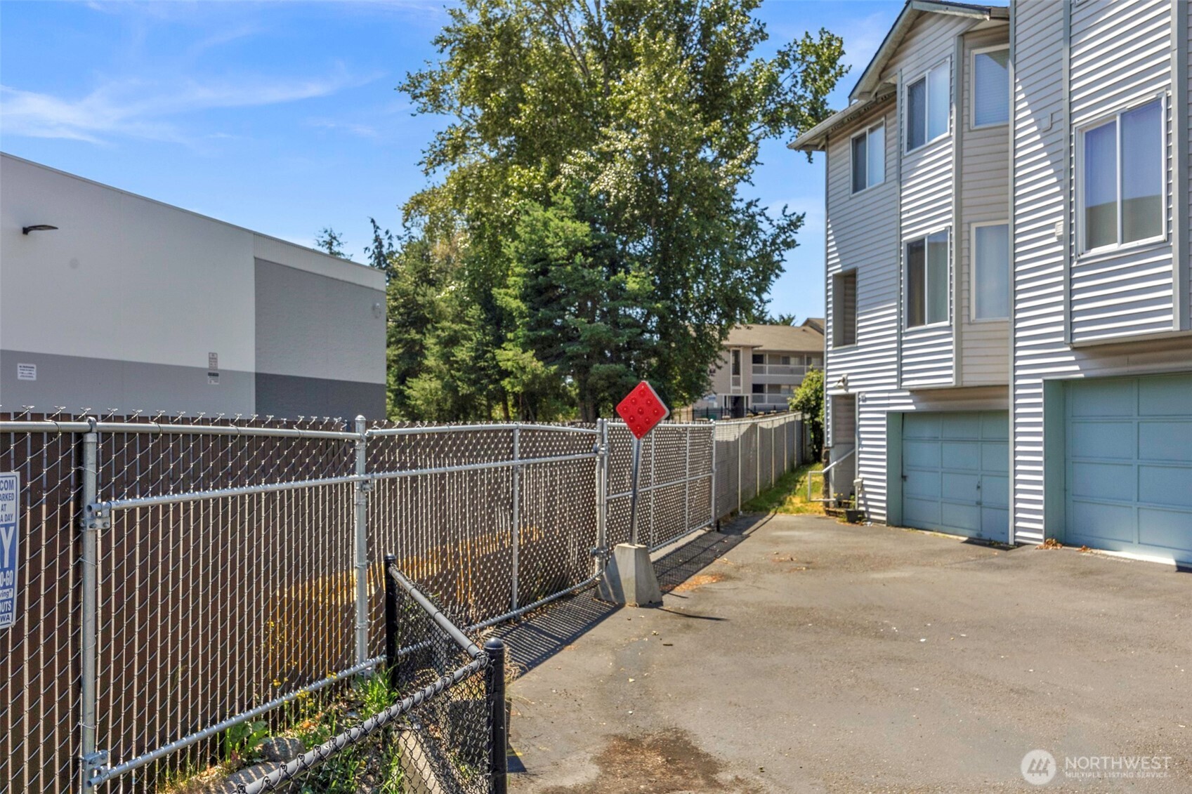 10 East Casino Road, Unit 4 Everett, WA 98208 - Photo 33 of 34