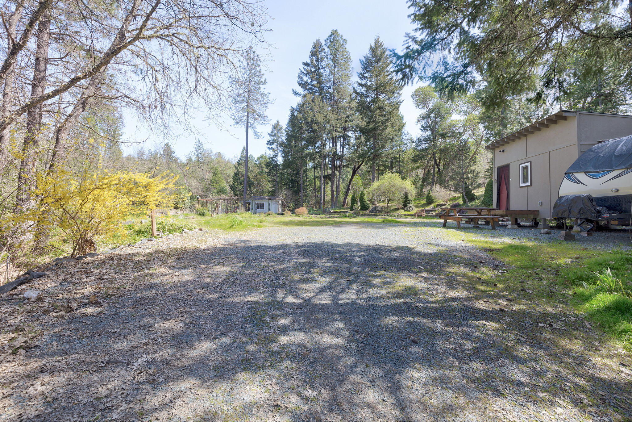 4241 Hugo Road Merlin, OR 97532 - Photo 2 of 40 35-web-or-mls-4241-hugo-rd