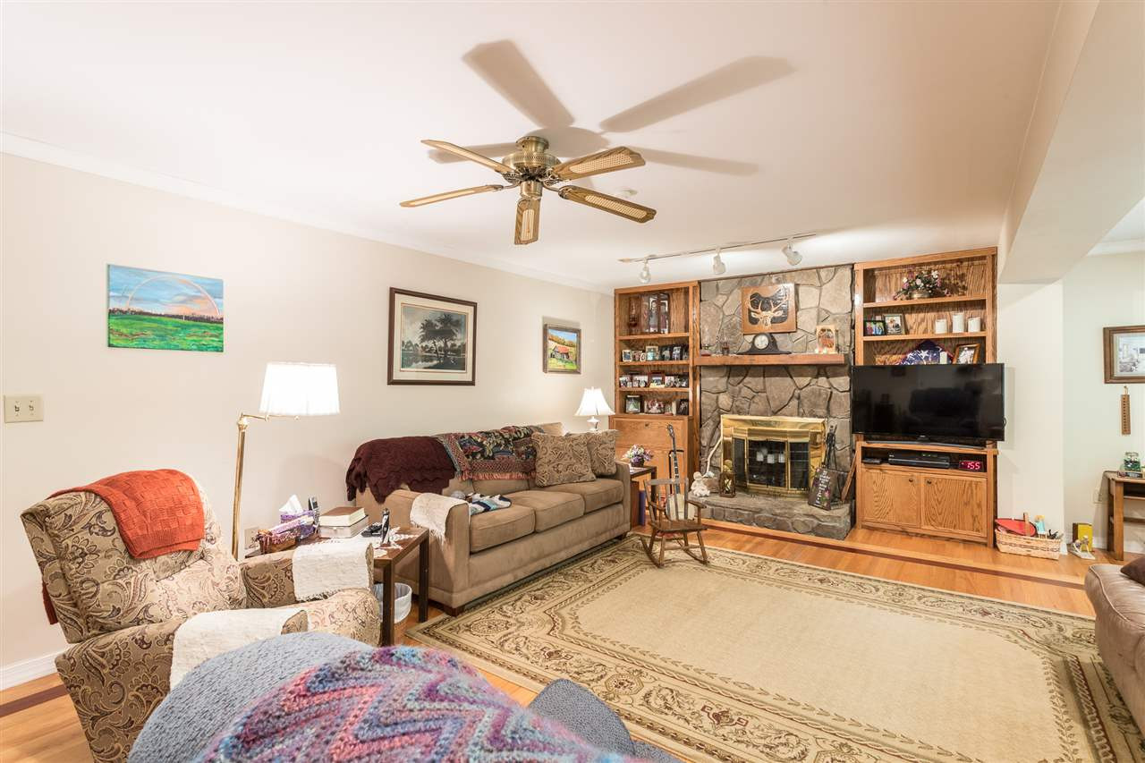 7904 Secluded Acres Road Apex, NC 27523 - Photo 4 of 19 Family Room