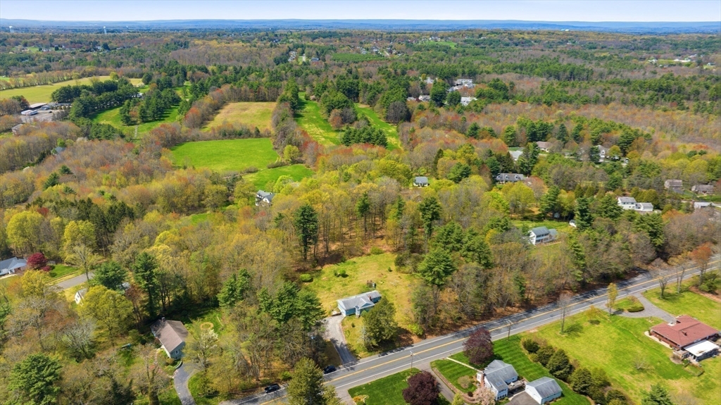 817 Somers Road East Longmeadow, MA 01028 - Photo 2 of 34