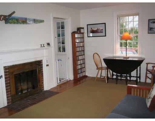 449 Sudbury Road Concord, MA 01742 - Photo 4 of 13 Gallery Image 4
