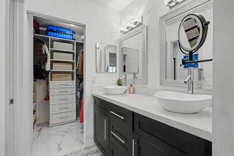 $530,000 | 17 Columbia Court, Deerfield Beach, FL 33442