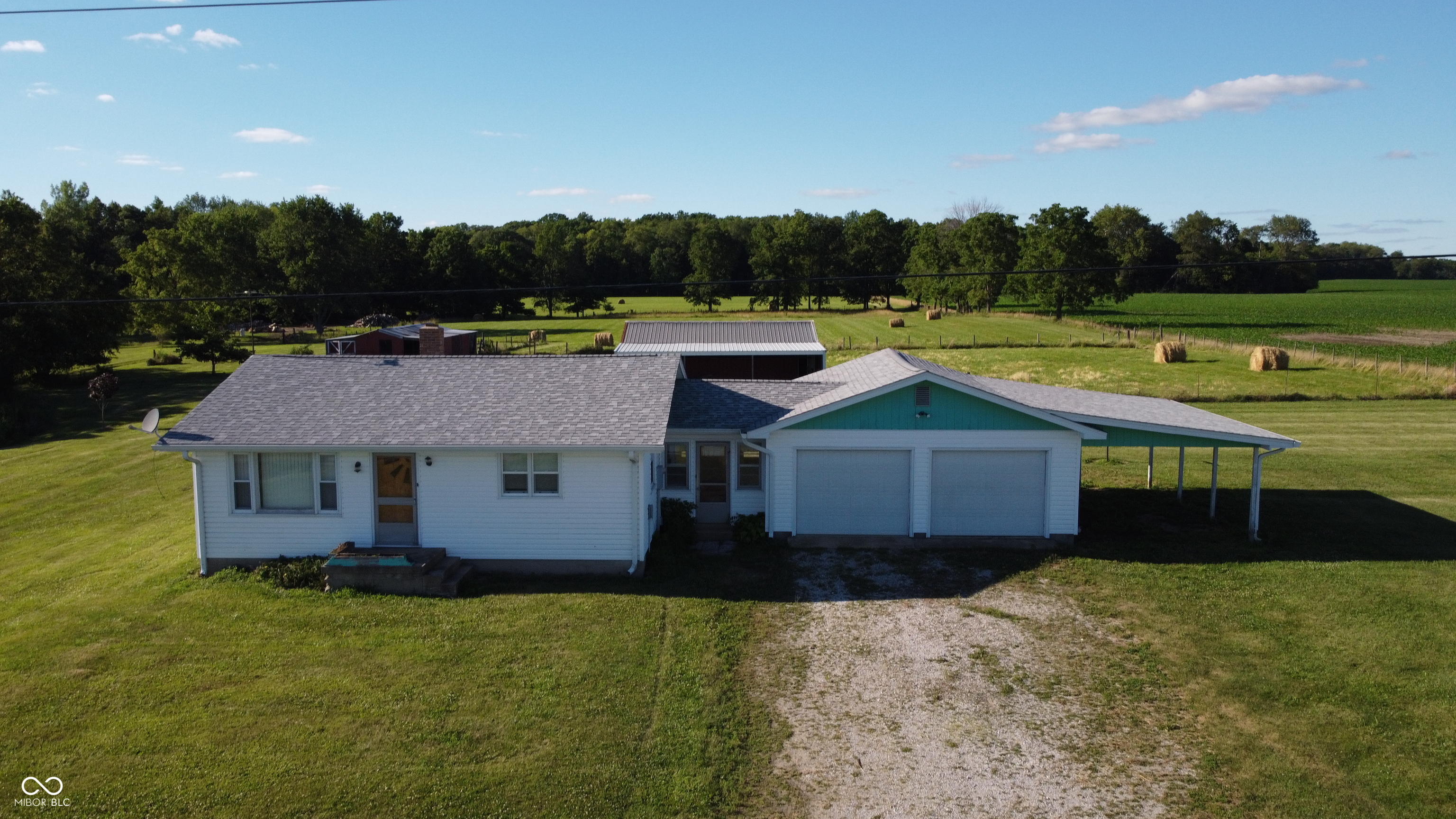 8469 East Co Road 450 North  