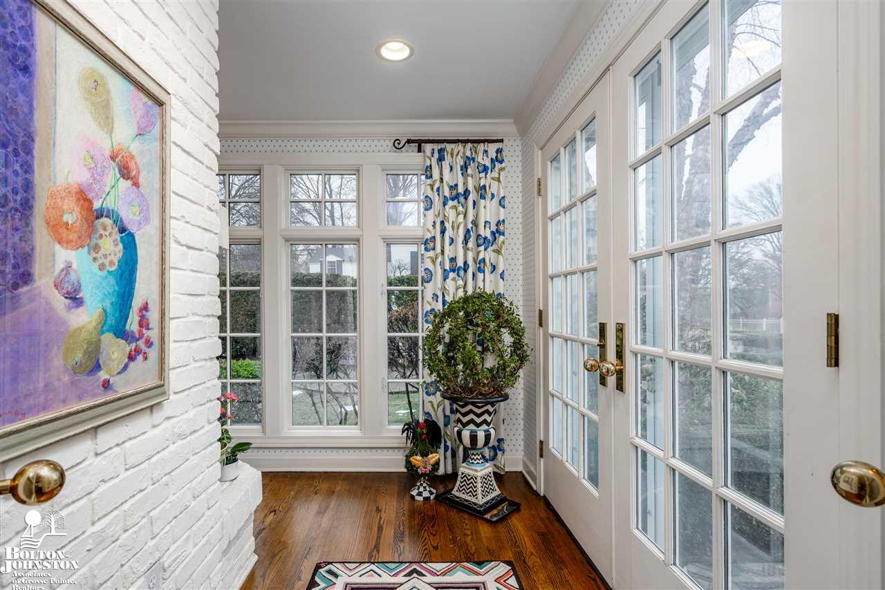 27 Beacon Hill Road Grosse Pointe Farms, MI 48236 - Photo 18 of 51