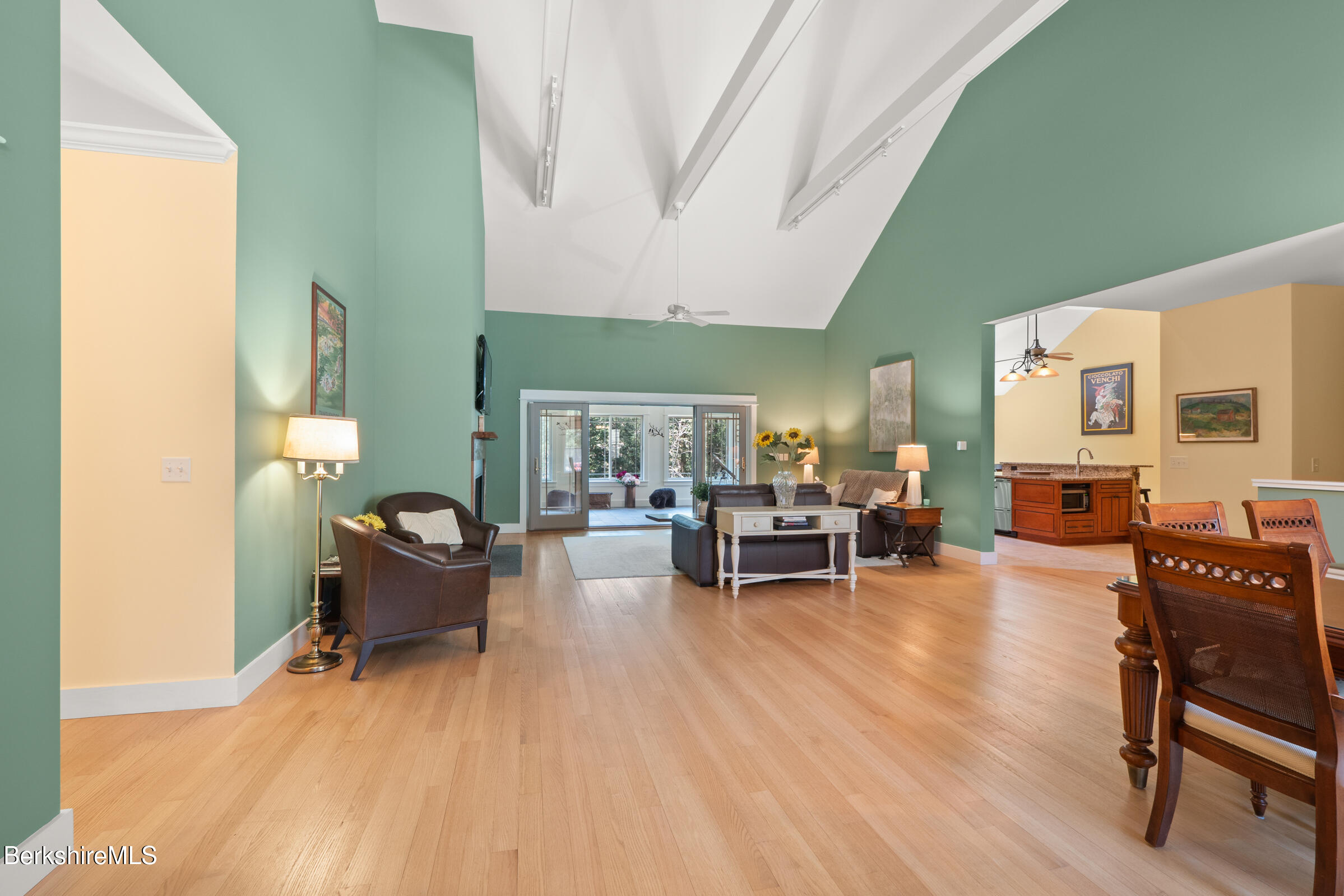 7 Perry Road Sandisfield, MA 01255 - Photo 4 of 53 14