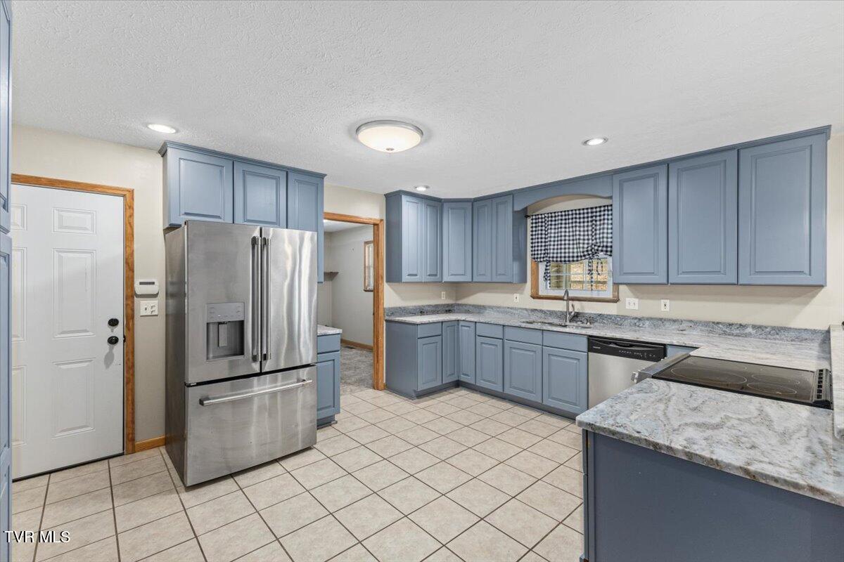 1310 Finchum Road Newport, TN 37821 - Photo 11 of 51 11-128A3839