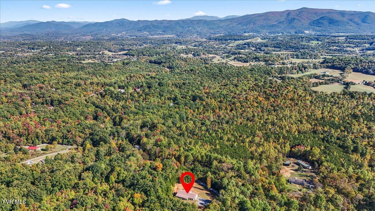 1310 Finchum Road Newport, TN 37821 - Photo 48 of 51 50-DJI_20241022152150_0260_D2