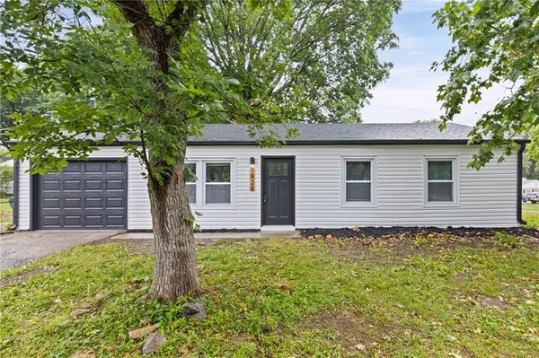 $250,000 | 1828 Brook Street, Lawrence, KS 66044
