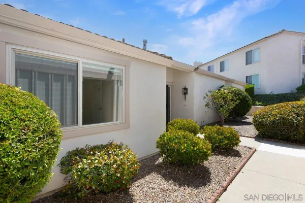 $625,000 | 12631 Paseo Del Verano, Unit 64, San Diego, CA 92128