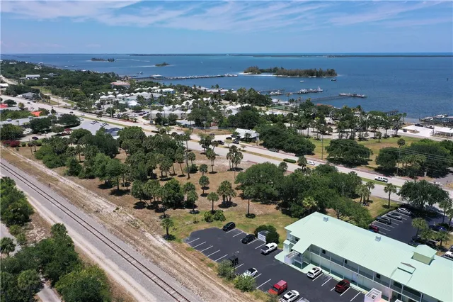$1,300,000 | 1531 Highway 1, Sebastian, FL 32958
