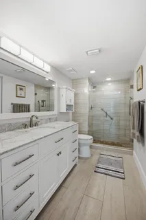 $209,500 | 3138 Via Poinciana, Unit 306, Lake Worth, FL 33467
