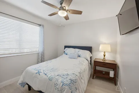 $209,500 | 3138 Via Poinciana, Unit 306, Lake Worth, FL 33467
