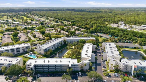 $209,500 | 3138 Via Poinciana, Unit 306, Lake Worth, FL 33467