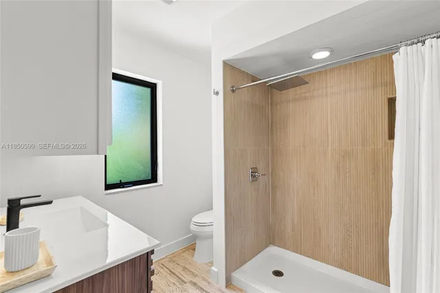 $3,399,000 | 6220 Southwest 123rd Terrace, Pinecrest, FL 33156