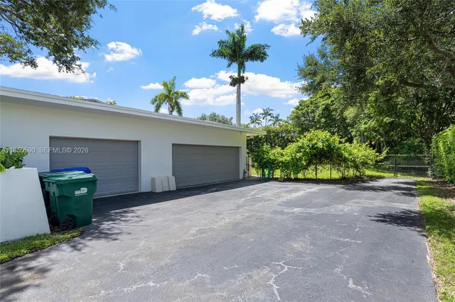 $3,399,000 | 6220 Southwest 123rd Terrace, Pinecrest, FL 33156