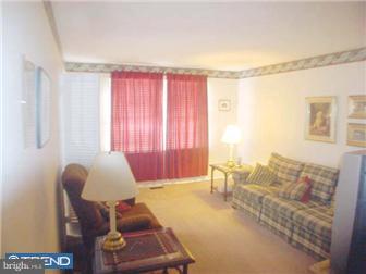 26 Coleman Road Berlin, NJ 08009 - Photo 4 of 10 Gallery Image 4
