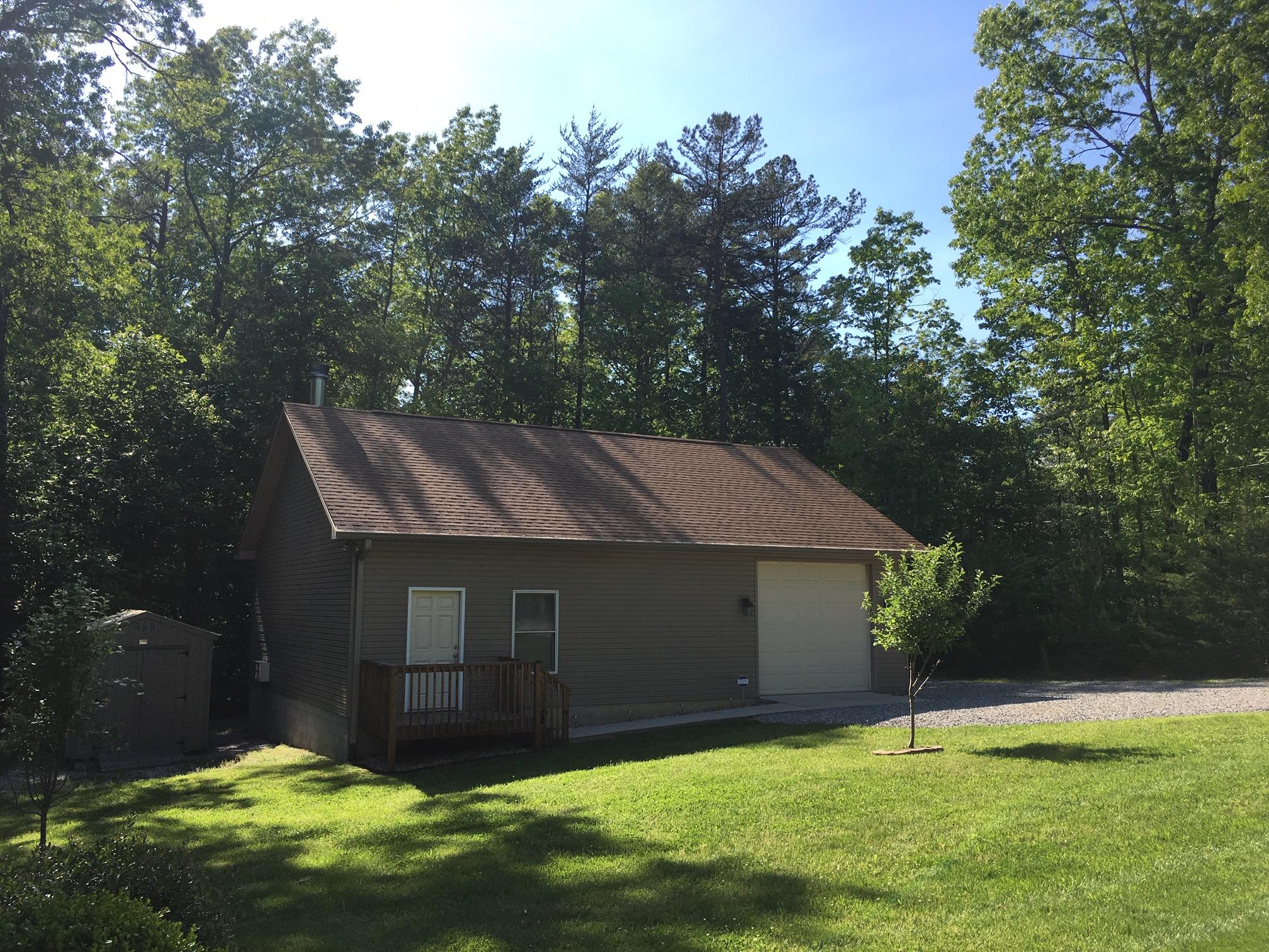 911 Goosepond Road Monterey, TN 38574 - Photo 2 of 25 Garage/workshop w/bathroom & firepace