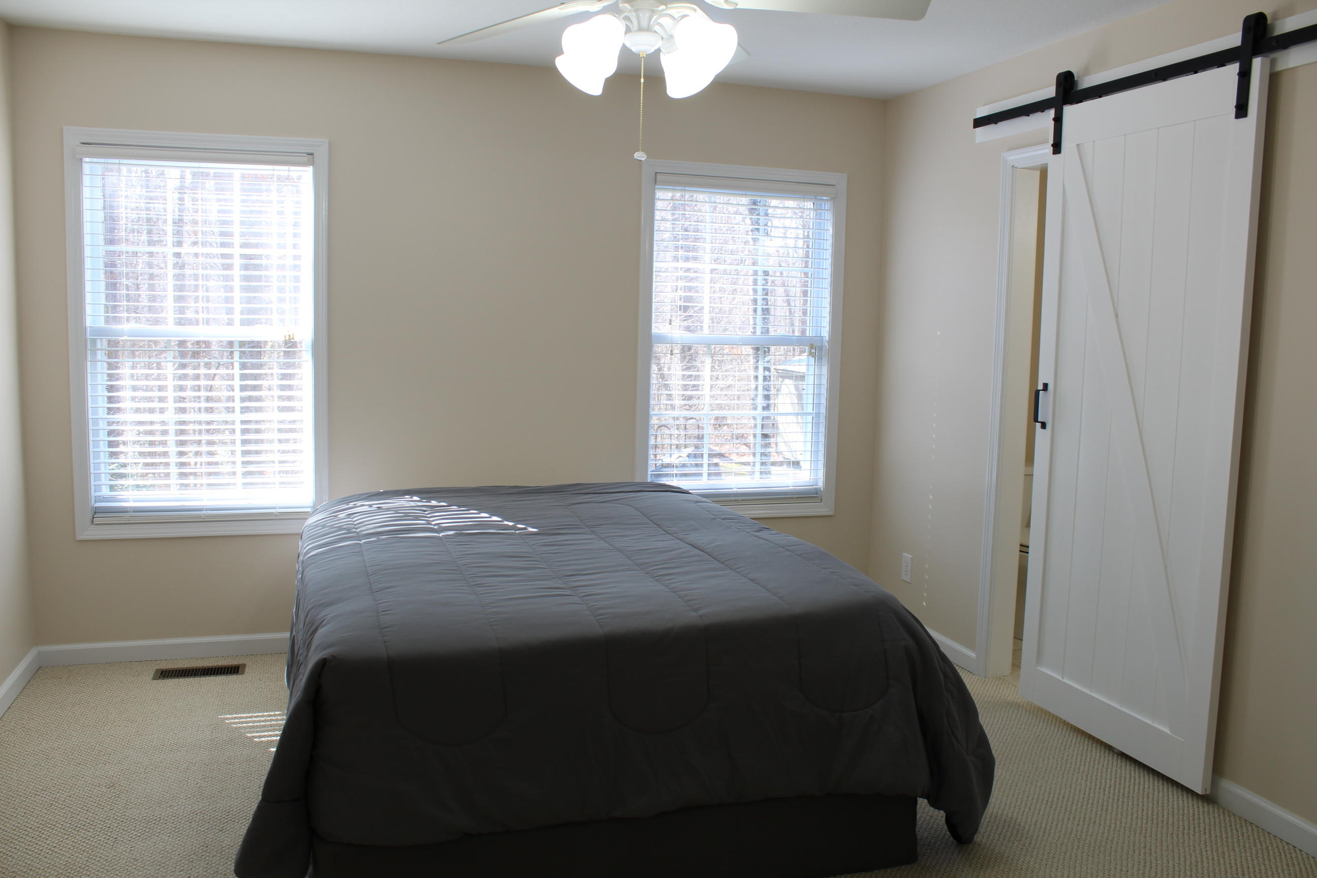 911 Goosepond Road Monterey, TN 38574 - Photo 11 of 25 Master BR