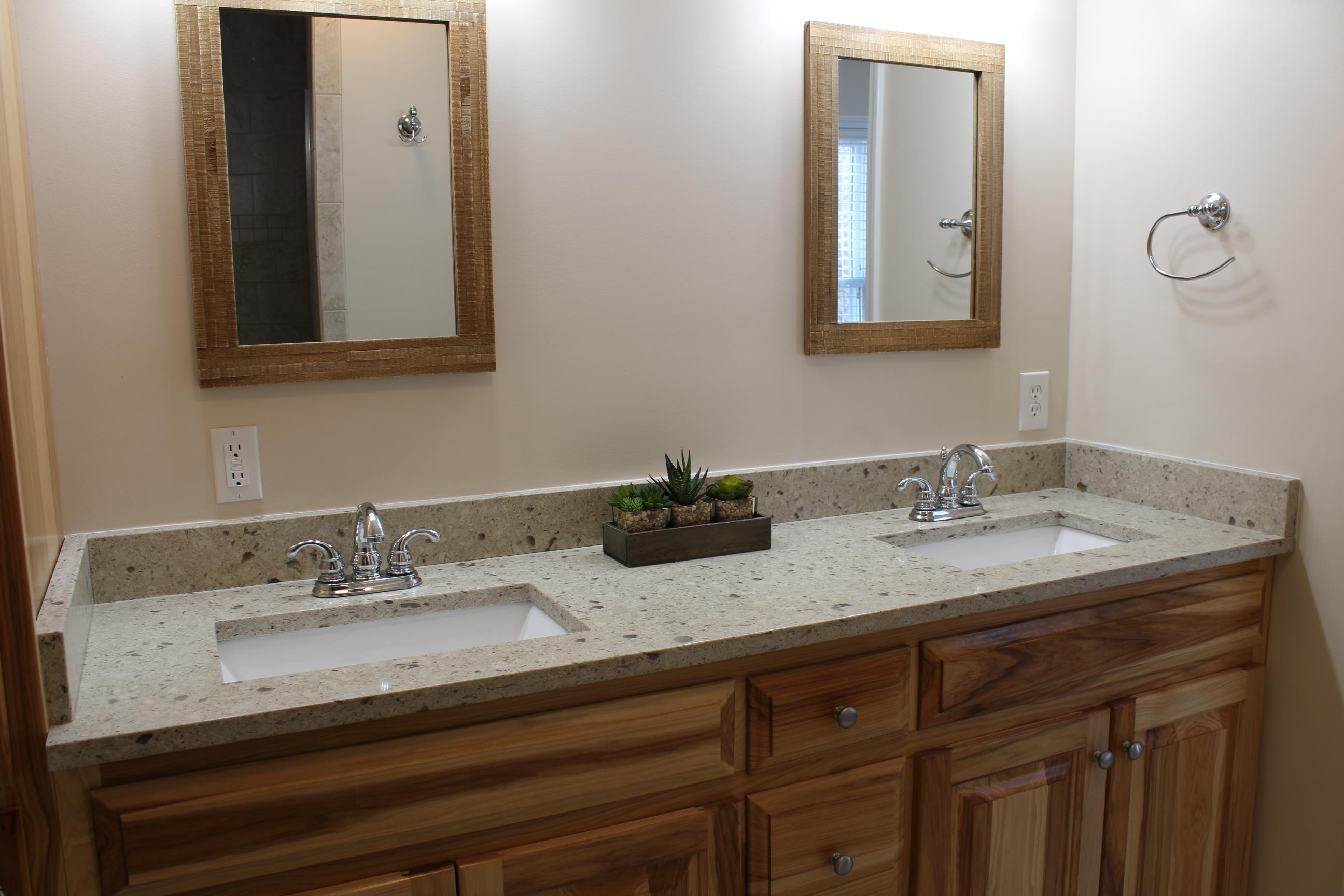 911 Goosepond Road Monterey, TN 38574 - Photo 16 of 25 Master Bath 2