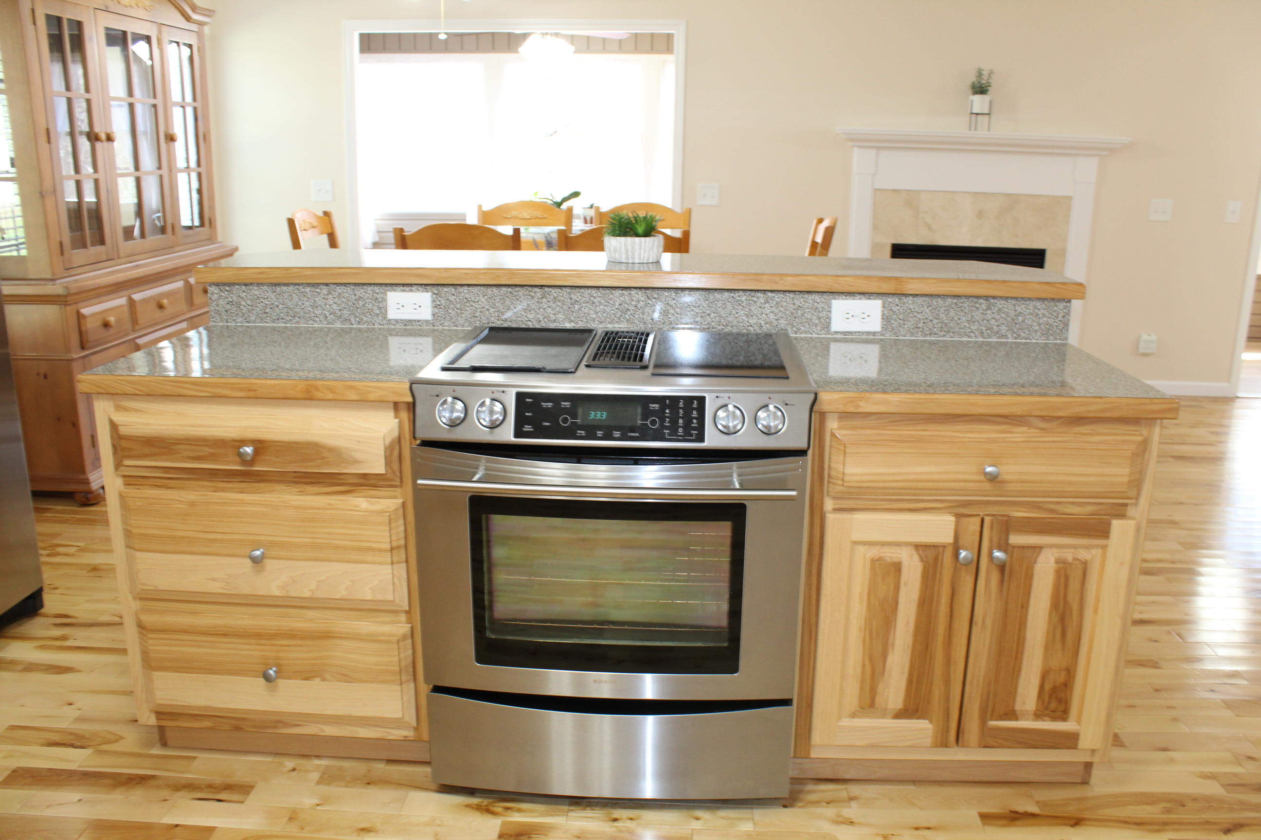 911 Goosepond Road Monterey, TN 38574 - Photo 8 of 25 Island with Jennaire gas stove