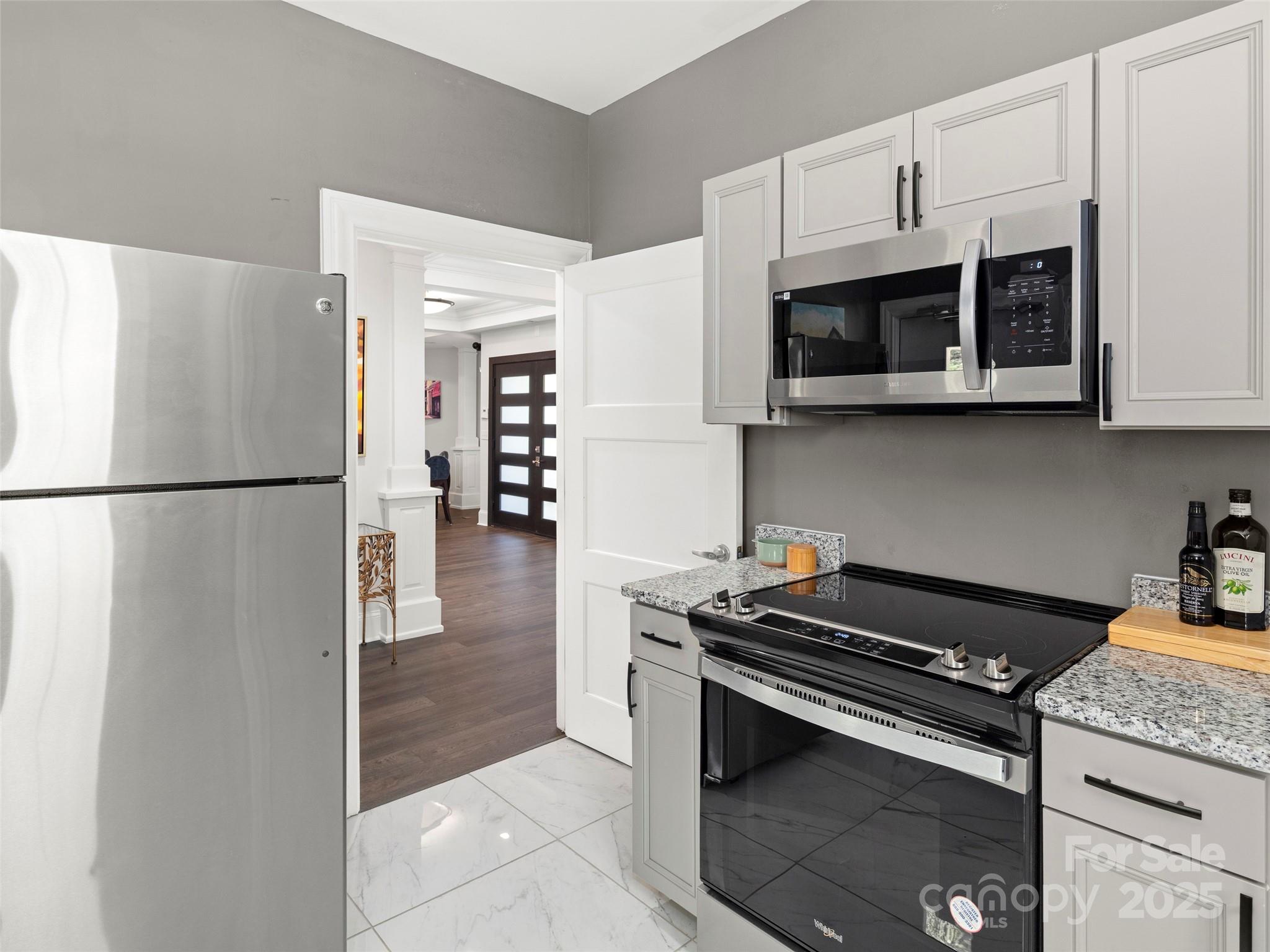 403 Baird Cove Road Asheville, NC 28804 - Photo 14 of 23