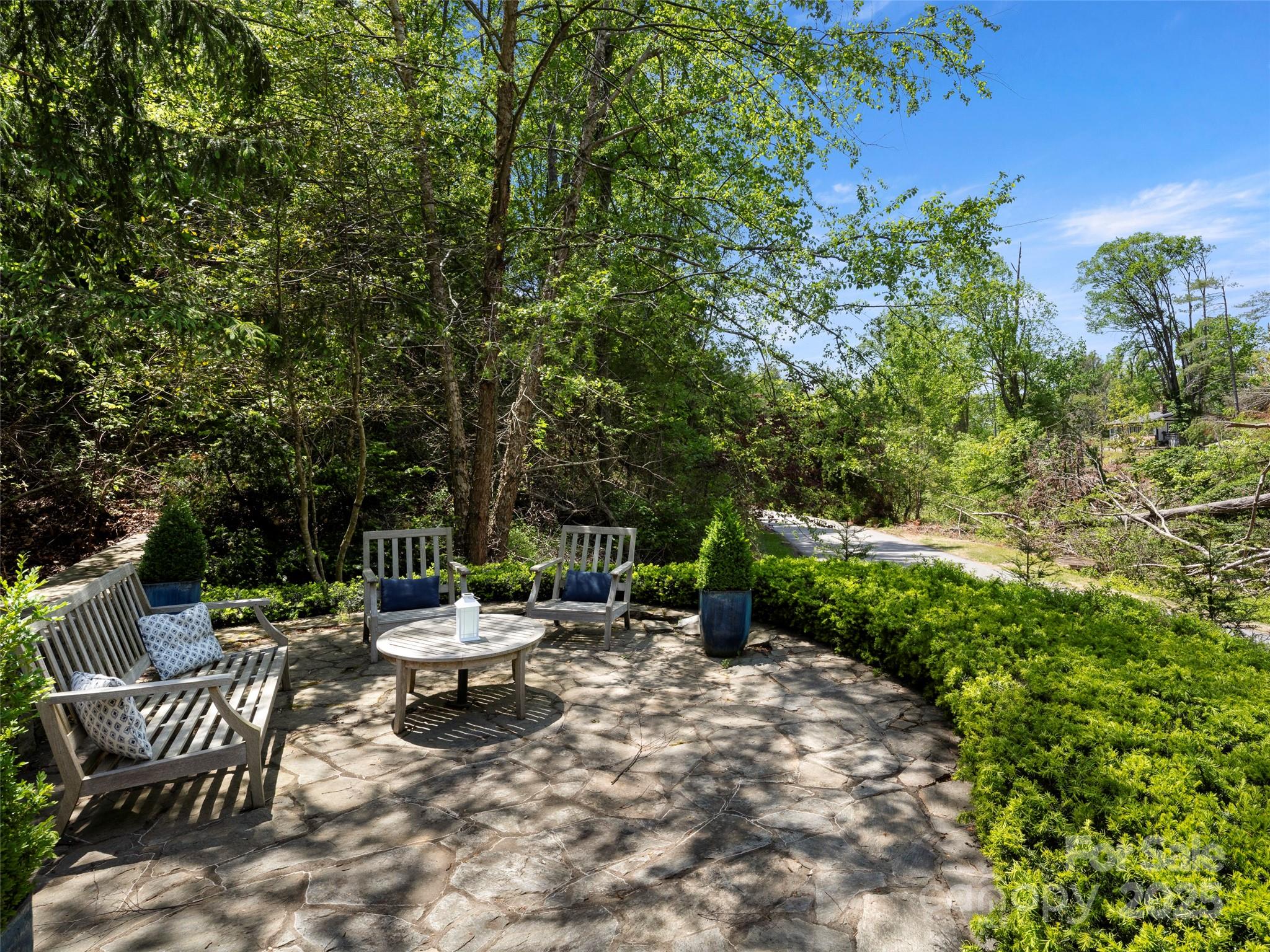 403 Baird Cove Road Asheville, NC 28804 - Photo 2 of 23