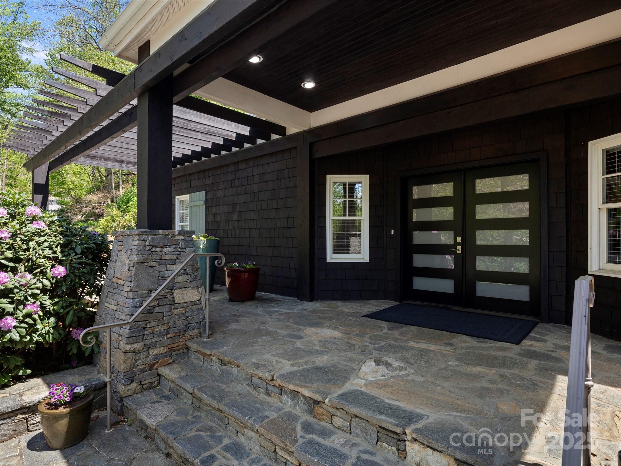 403 Baird Cove Road Asheville, NC 28804 - Photo 3 of 23