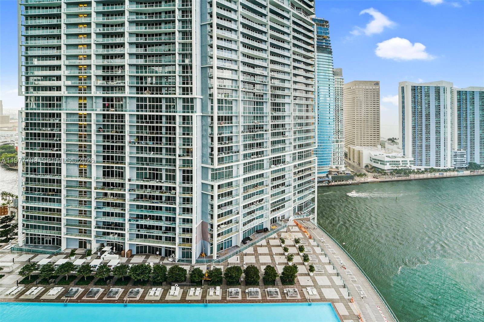 495 Brickell Avenue, Unit 2804 Miami, FL 33131 - Photo 17 of 38
