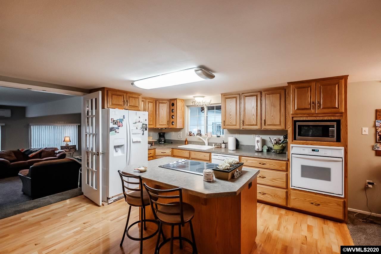 25161 Springer Road Sweet Home, OR 97386 - Photo 10 of 25 Gallery Image 10