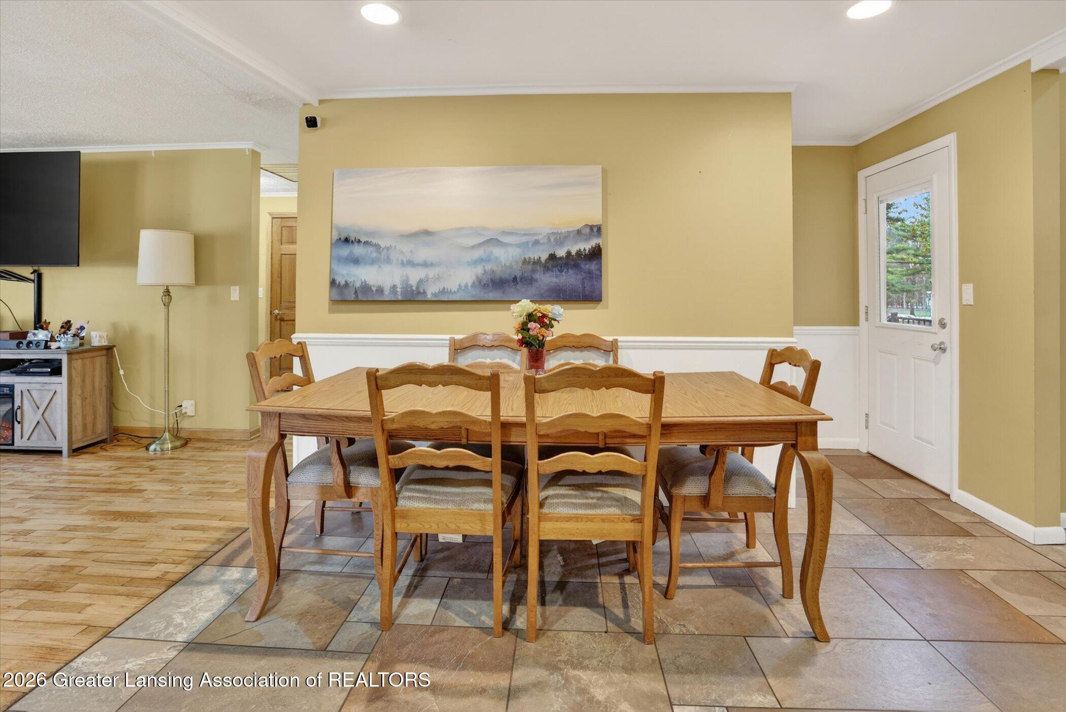 6440 Richard Road Grayling, MI 49738 - Photo 16 of 47 16-6440-Richard-Rd-Windowstill