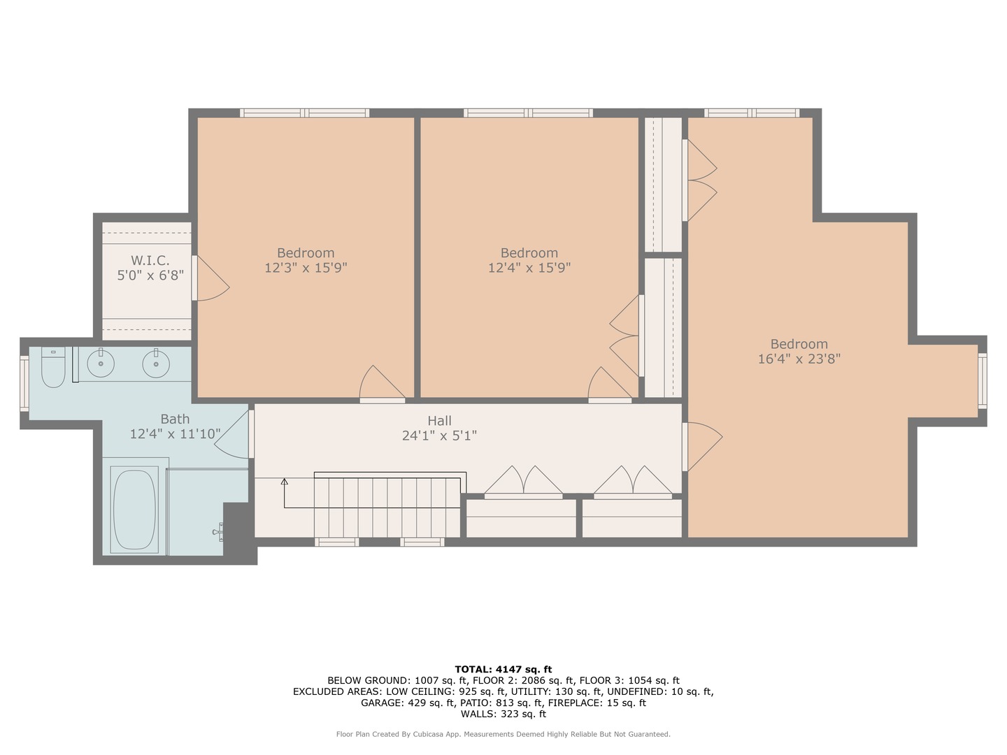 290 Cold Spring Road Barrington, IL 60010 - Photo 34 of 35 a black and white photo of a living room