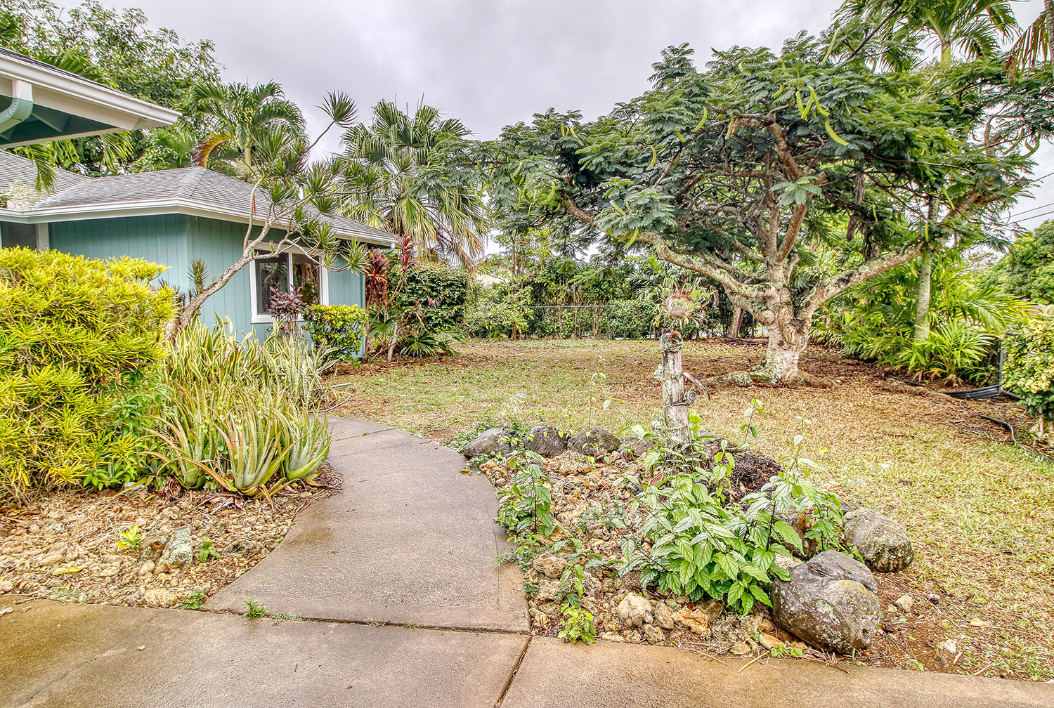 5650 Kaehulua Road Kapaa, HI 96746 - Photo 4 of 25 Gallery Image 4