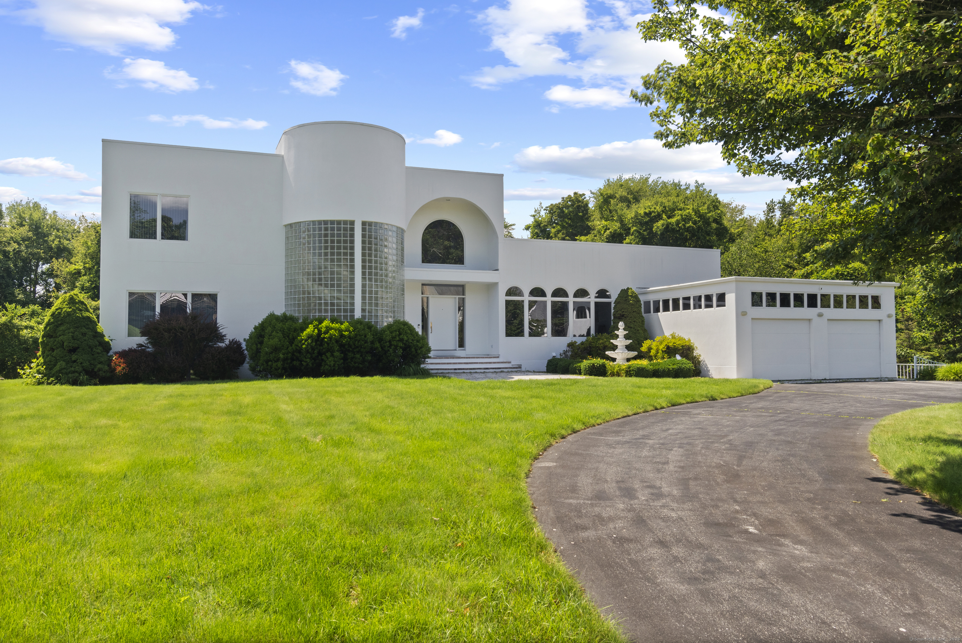 45 Brookview Court Groton, CT 06340 - Photo 1 of 38