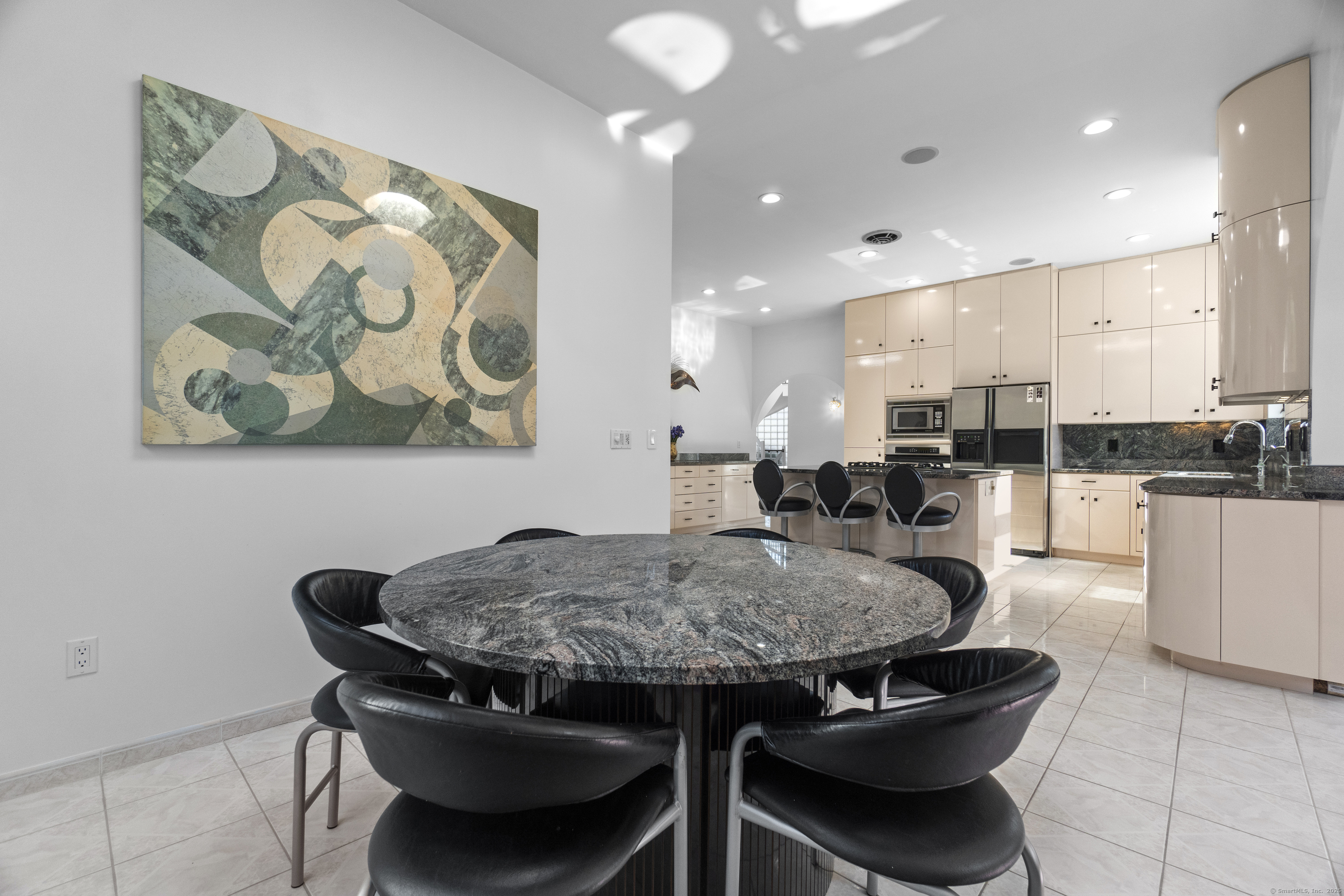 45 Brookview Court Groton, CT 06340 - Photo 11 of 38