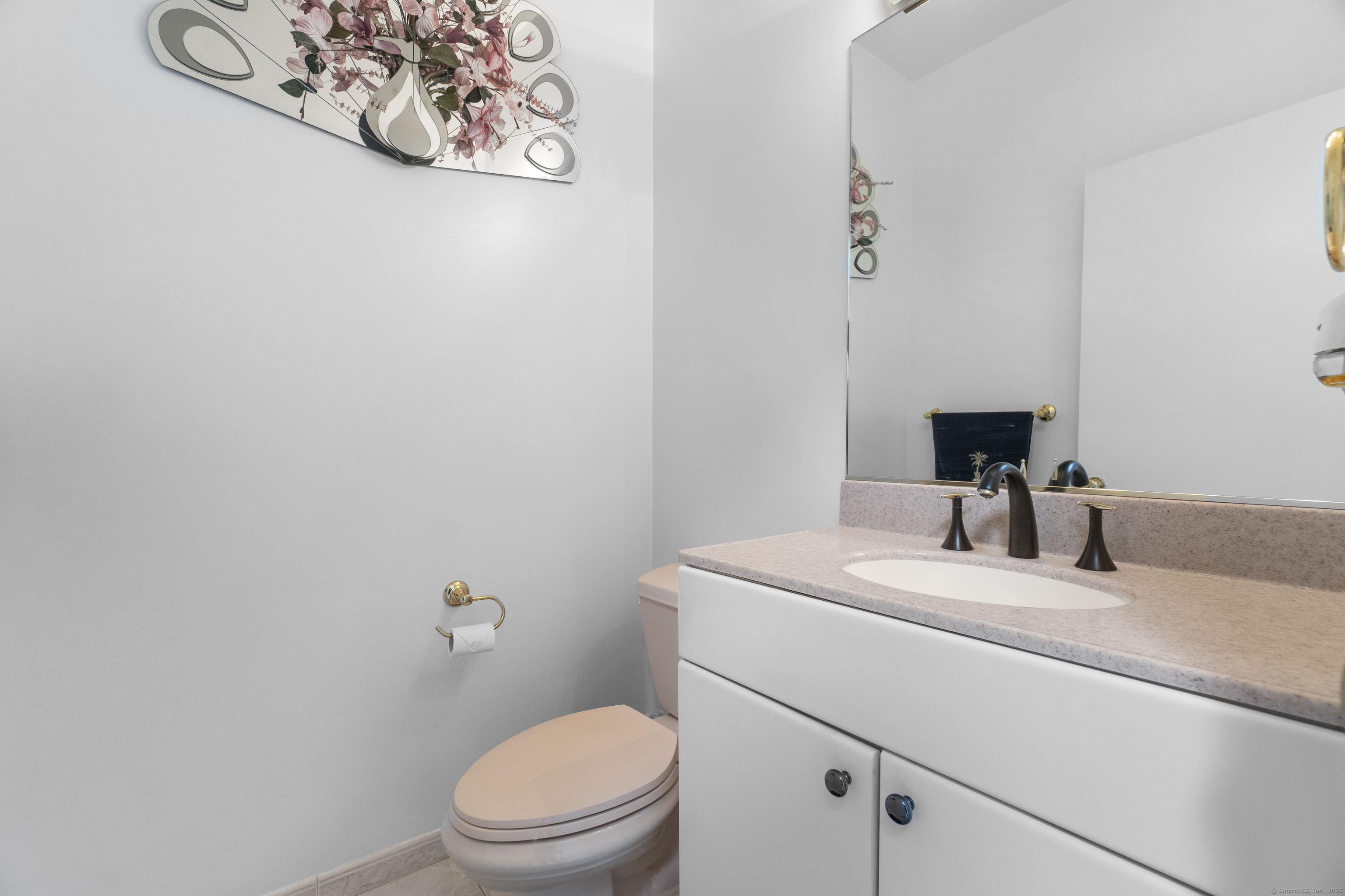 45 Brookview Court Groton, CT 06340 - Photo 15 of 38