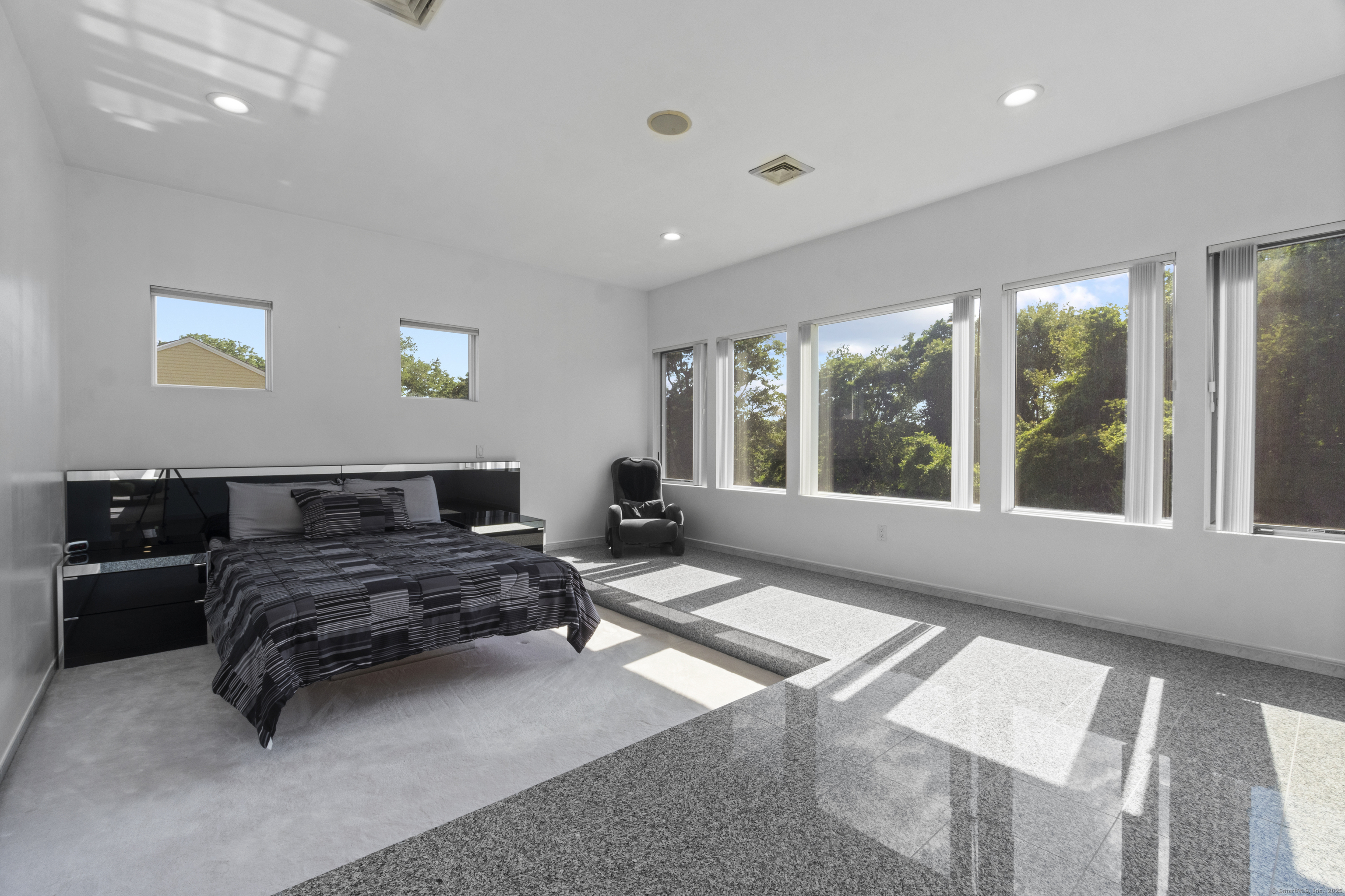 45 Brookview Court Groton, CT 06340 - Photo 16 of 38