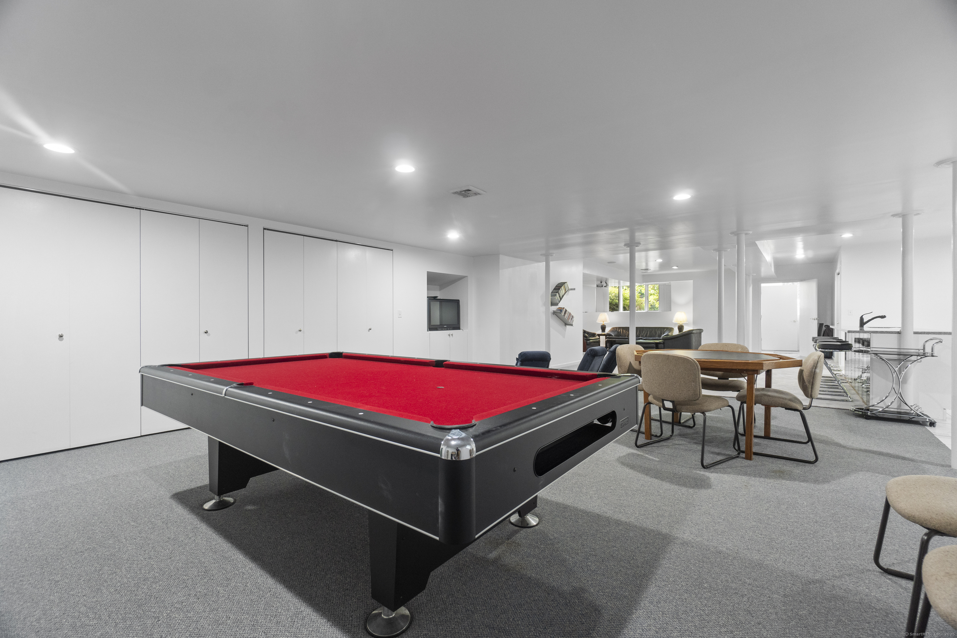 45 Brookview Court Groton, CT 06340 - Photo 33 of 38