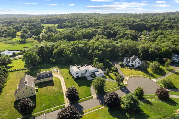 $1,100,000 | 45 Brookview Court, Groton, CT 06340