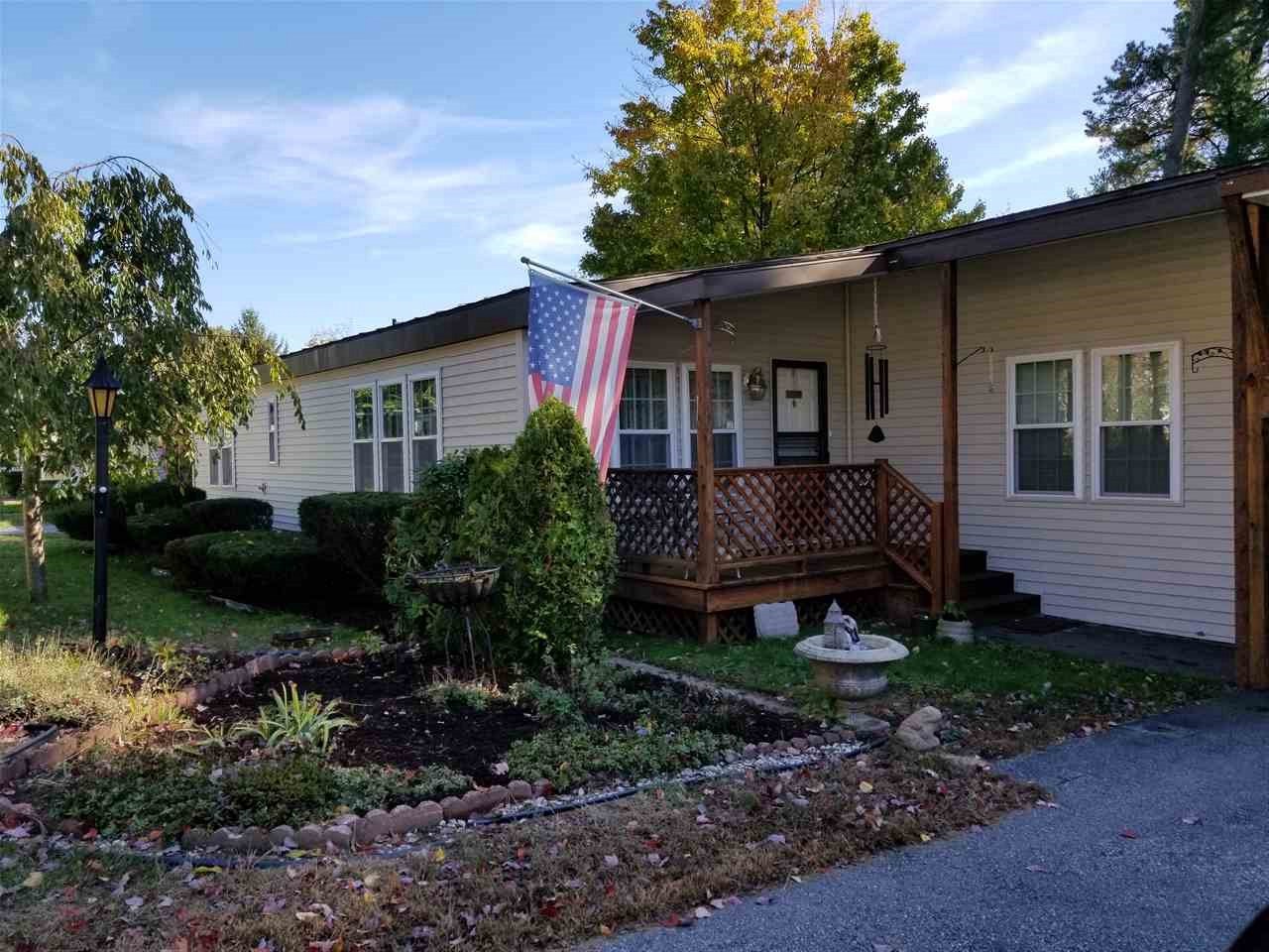 21 Roger Road Goffstown, NH 03045 - Photo 1 of 26