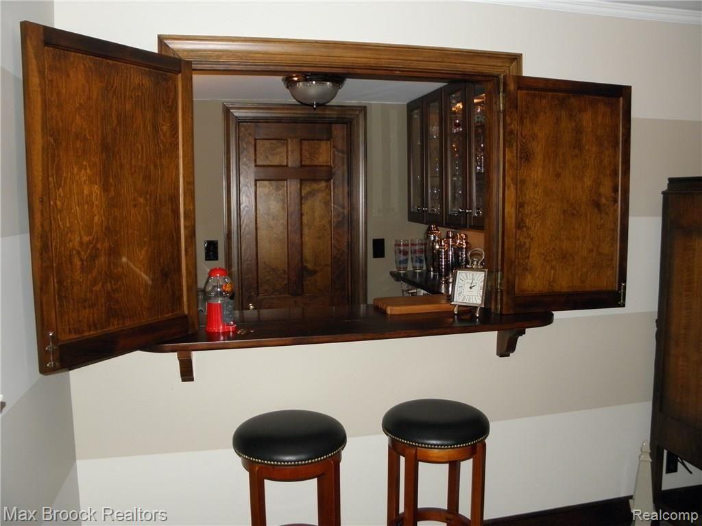 19310 Berkeley Road Detroit, MI 48221 - Photo 18 of 20