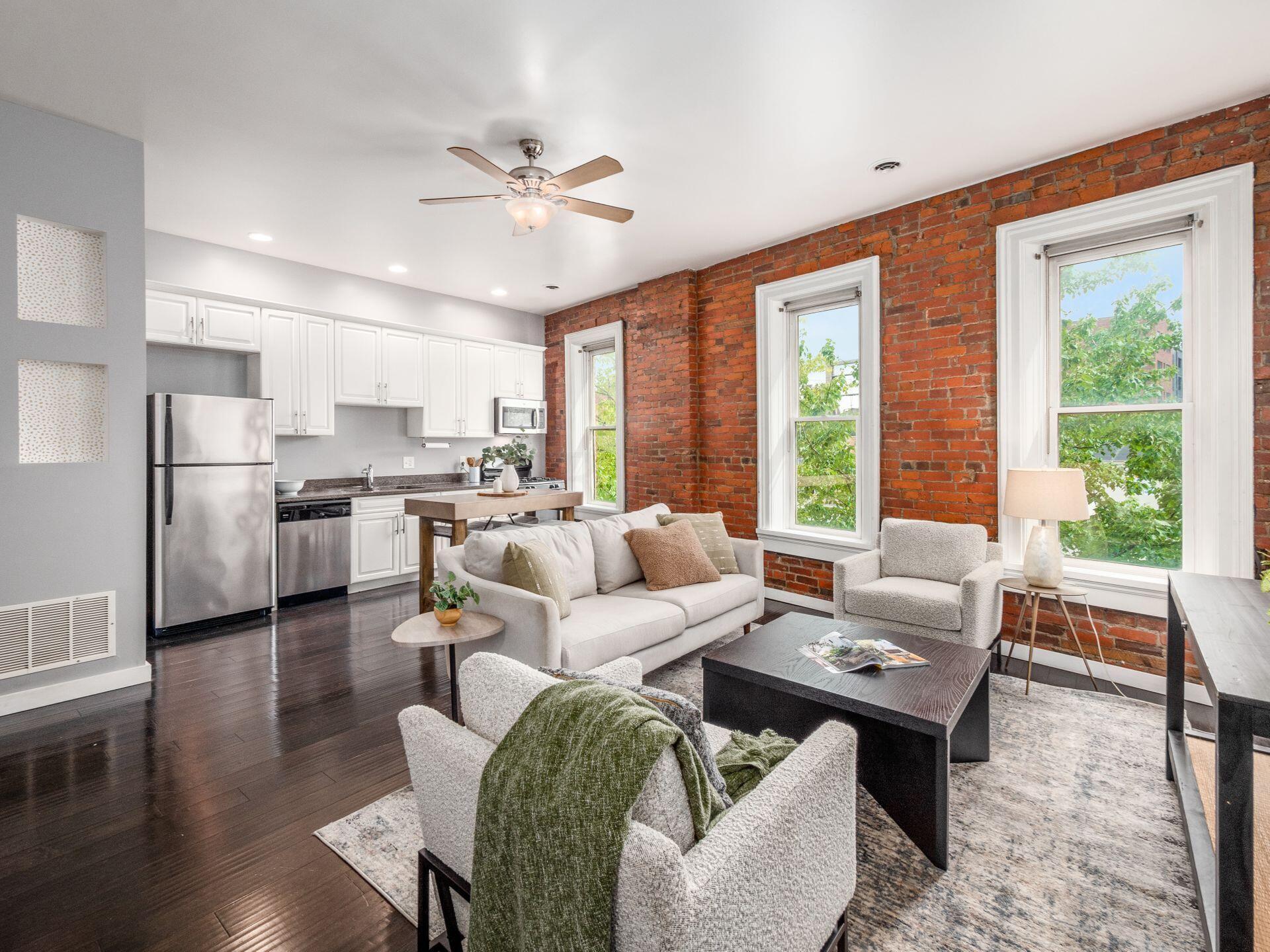 1131 North High Street, Unit 203 Columbus, OH 43201 - Photo 1 of 38 007_05294a9_A 1131 N High 003