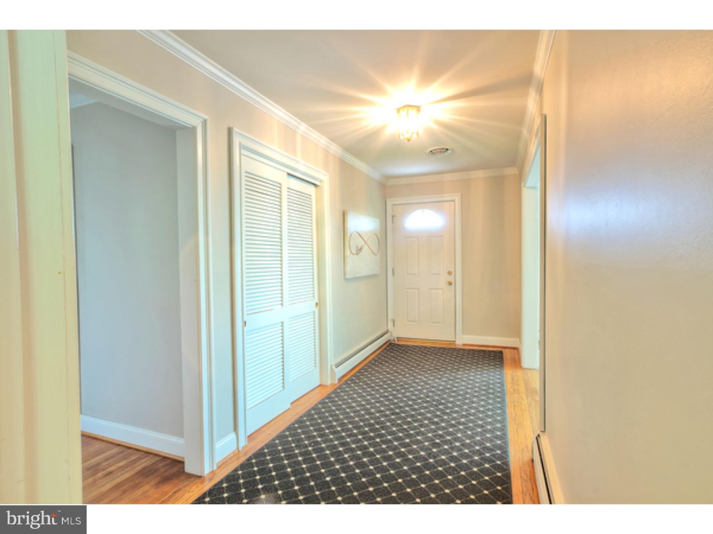 260 Upper Gulph Road Wayne, PA 19087 - Photo 2 of 25