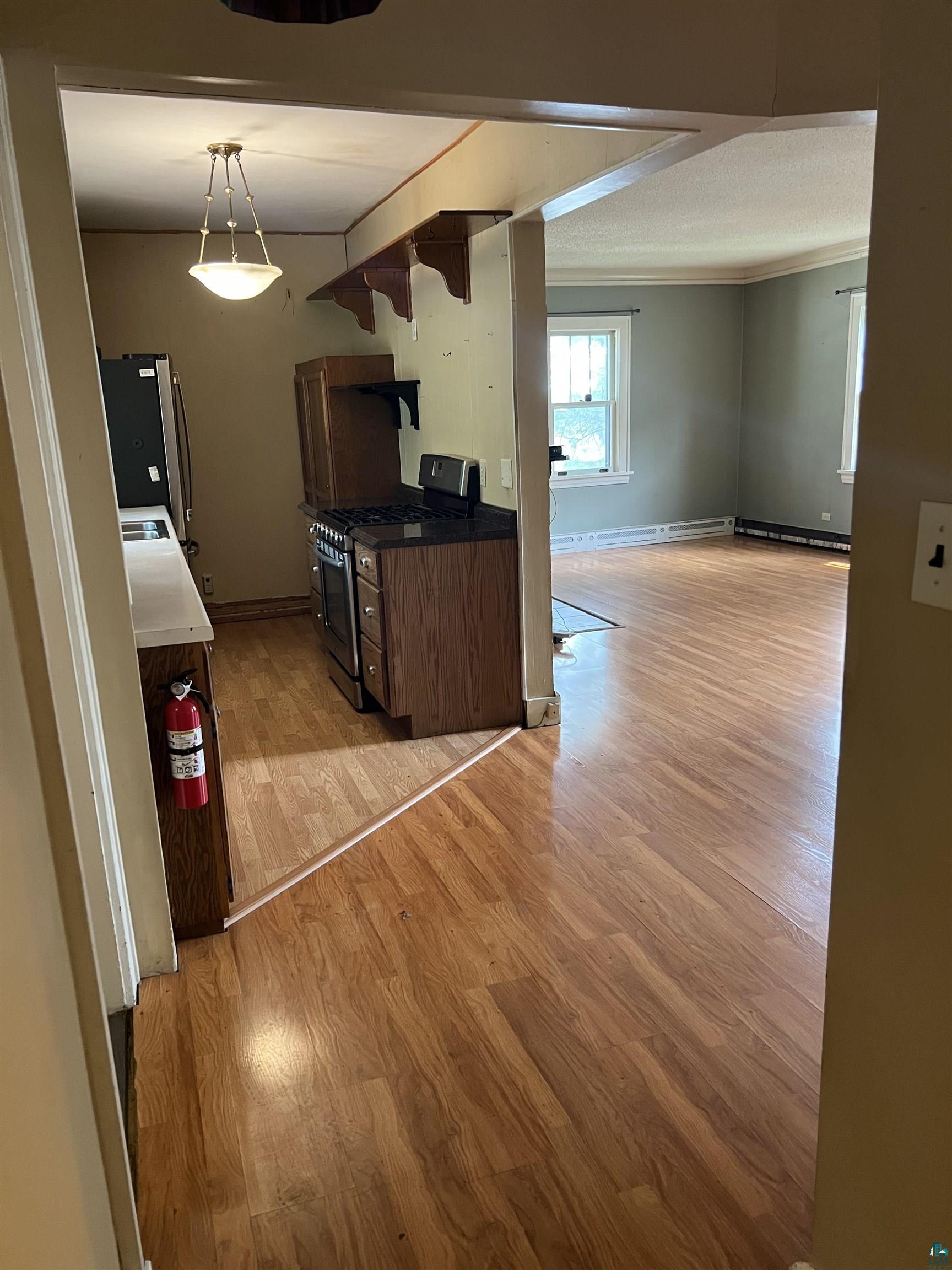 4541 London Road Duluth, MN 55804 - Photo 6 of 22