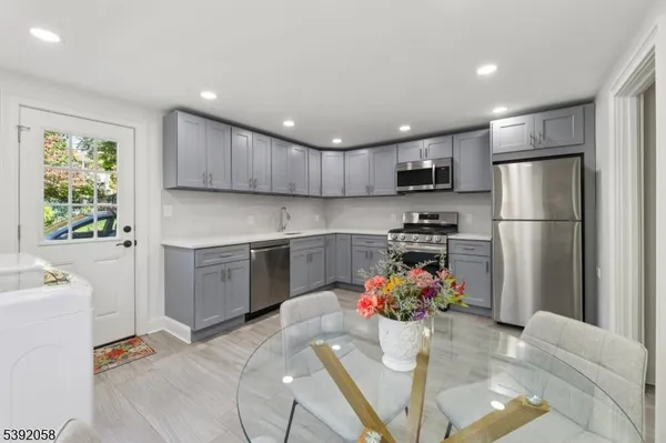 $3,450 | 74 Forest Street, Unit 1, Montclair, NJ 07042