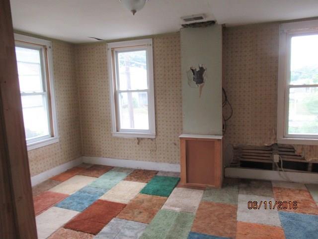 714 North Spring Street Everett, PA 15537 - Photo 20 of 23