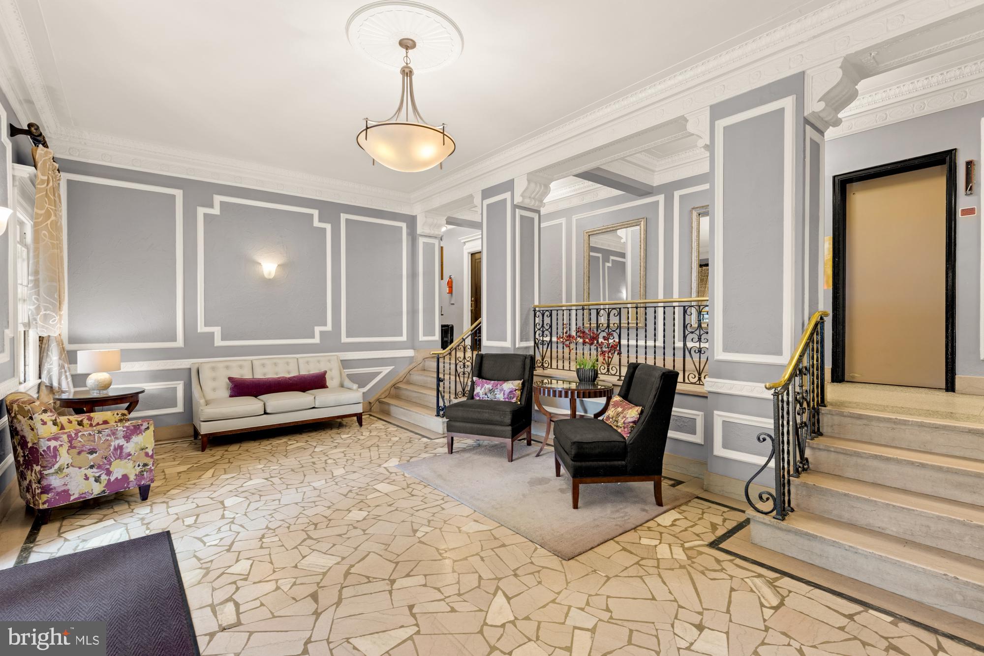 2707 Adams Mill Road Northwest, Unit 208 Washington, DC 20009 - Photo 3 of 26 Gallery Image 3